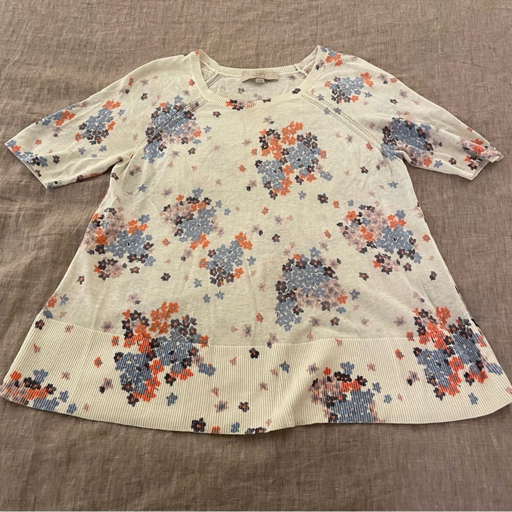 Floral print thin sweater